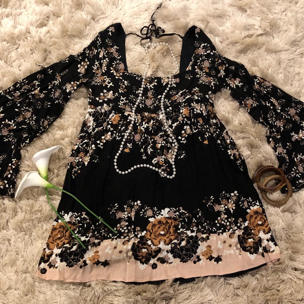 Free People Floral Dress 💥